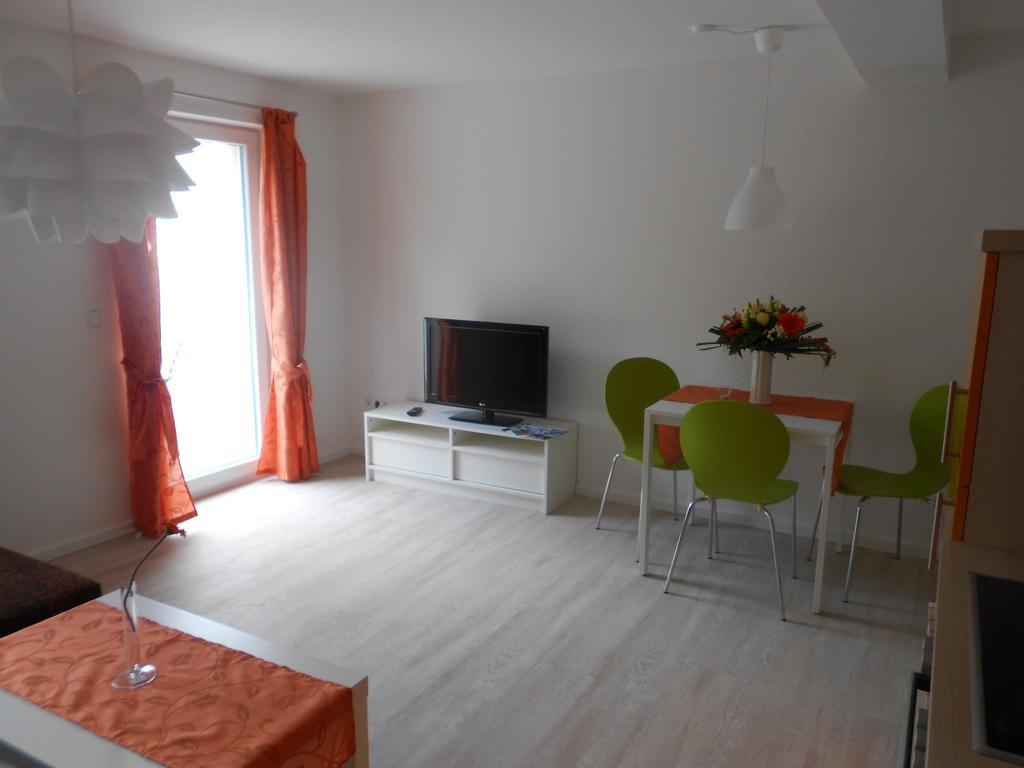 Ferienwohnungen Haus Glueckauf Kölpinsee Quarto foto
